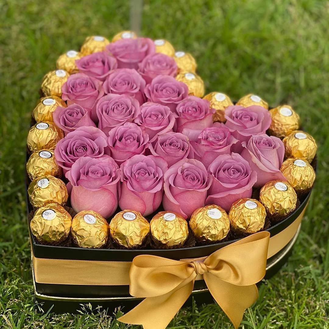 pink heart bouquet